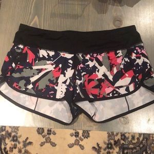 Lulu shorts